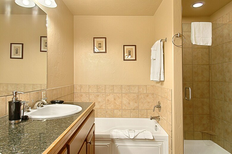 Fox Point At Redstone By All Seasons Resort Lodging