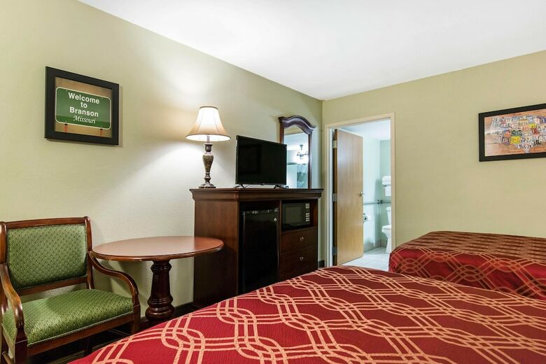 Hotel Econo Lodge At Thousand Hills