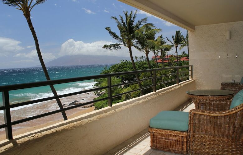 Polo Beach Club, A Destination Residence