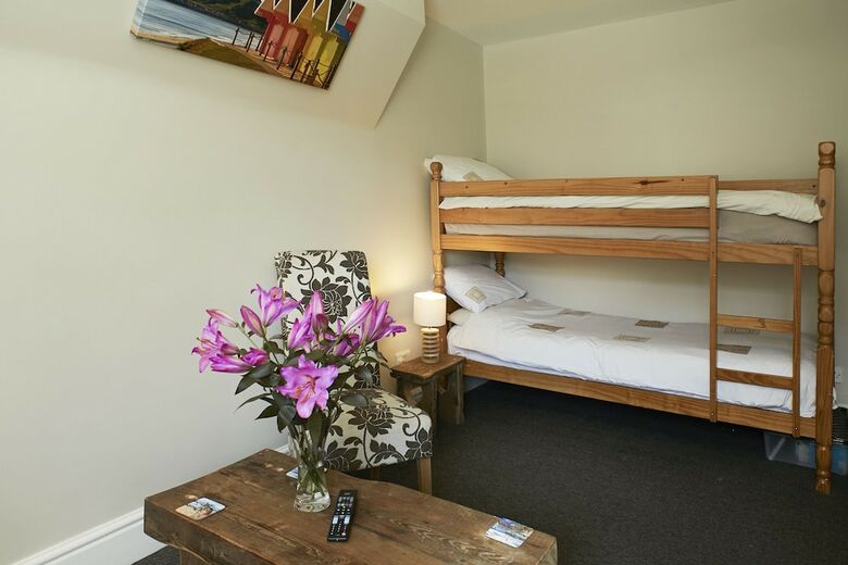 Bed & Breakfast Ashburton House