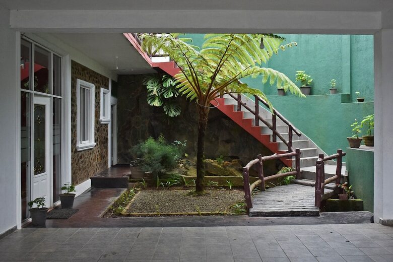 Oyo 434 American Star Hotel