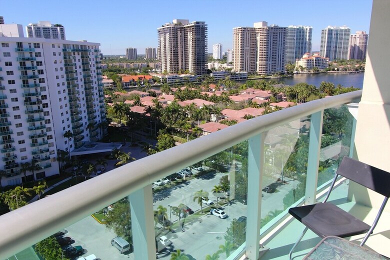 Ocean Reserve Apartments By Flatsaway