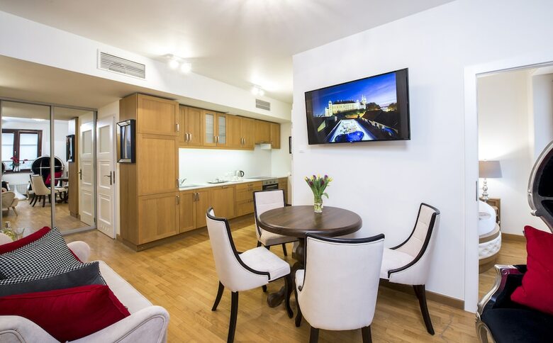 Aparthotel Parkside Apartments Old Town