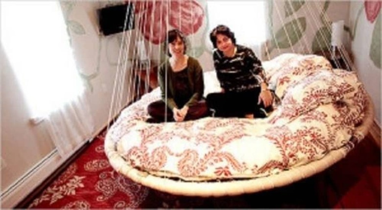 Bed & Breakfast Topia Inn - An Organic Oasis