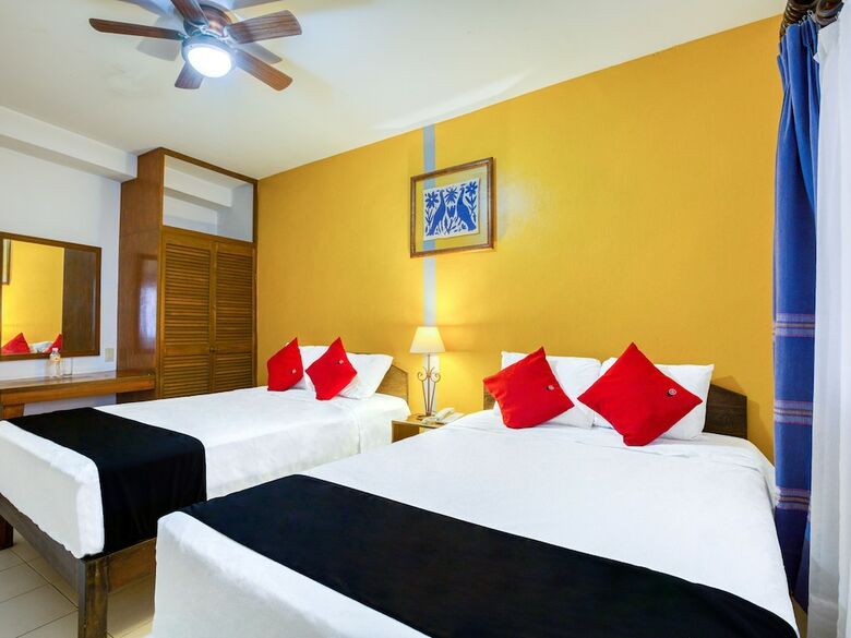 Hotel Capital O Parador Crespo