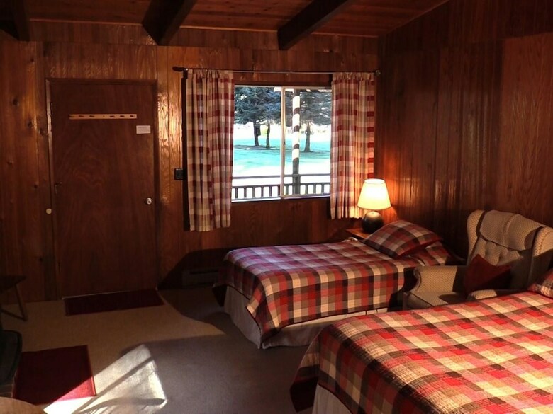 Cabana The Wayfarer Resort
