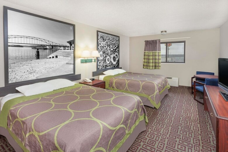 Hotel Super 8 By Wyndham Muscatine