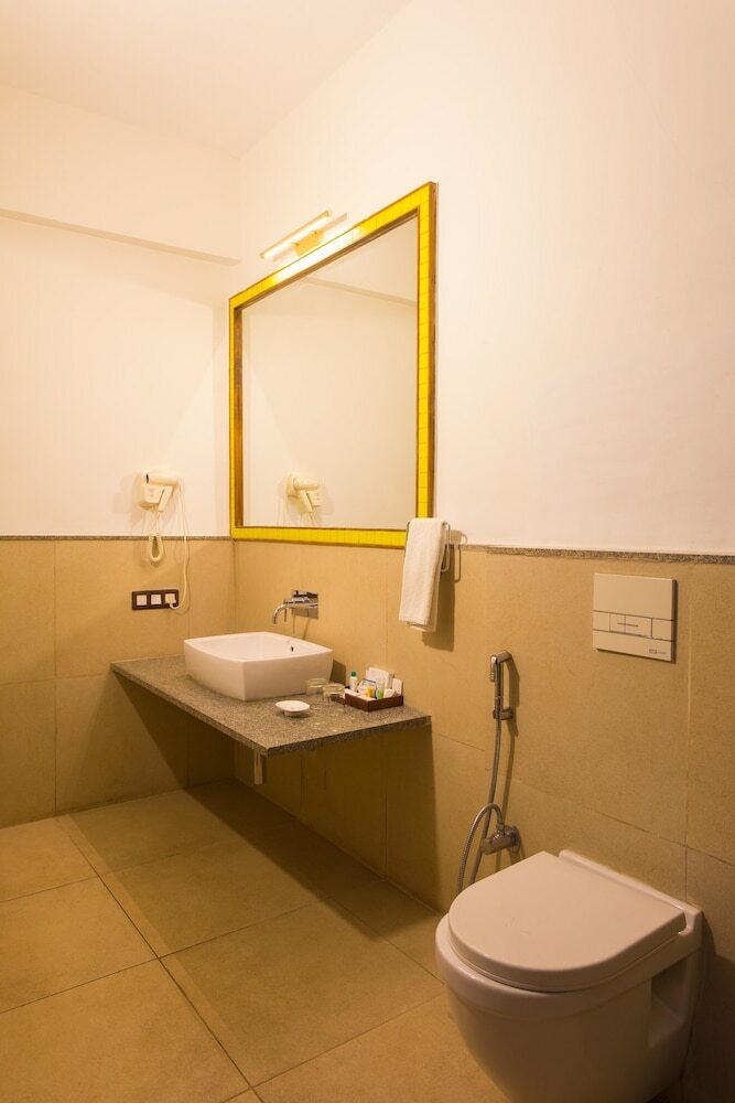 Hotel Heritage Resort Hampi