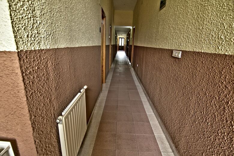 Hostal Albergue Juvenil De Bustiello