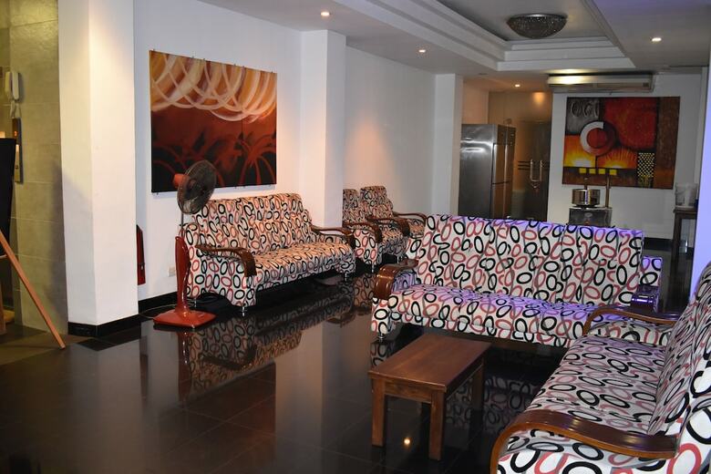 Port View City Hotel