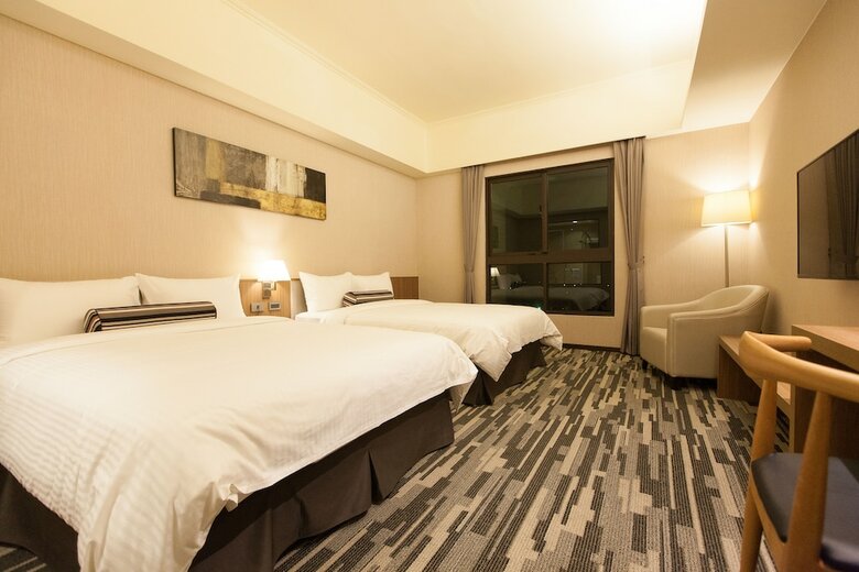 F Hotel Chihpen
