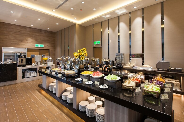 F Hotel Chihpen