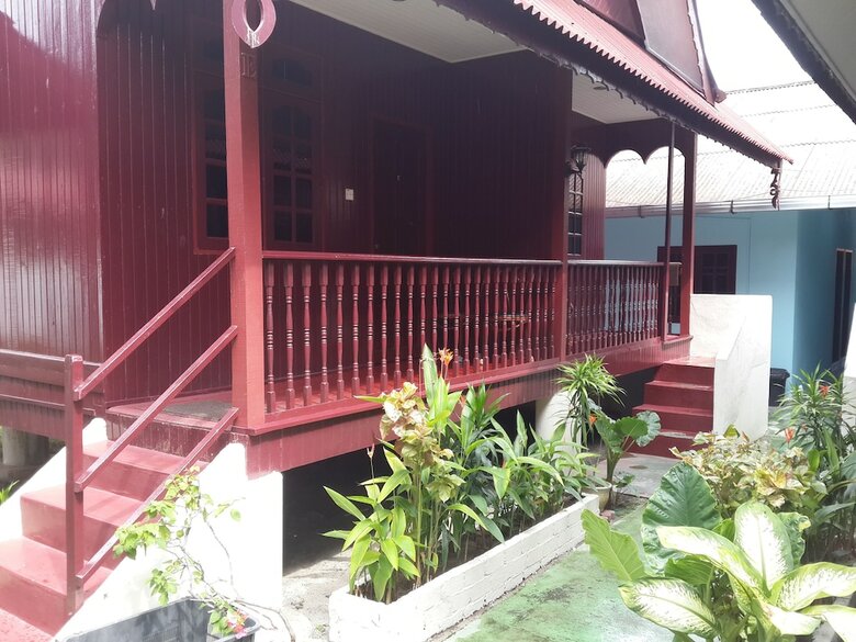 Hotel Budget Beach Resort, Pangkor