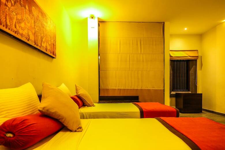 Oak Ray City Hotel
