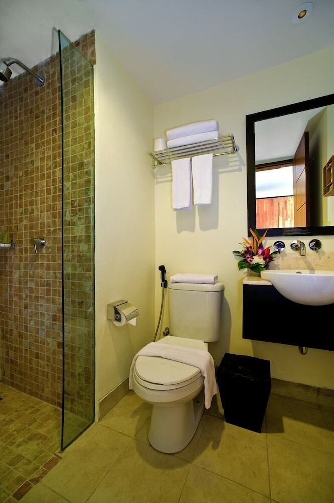 Apartamento New Kuta Hotel