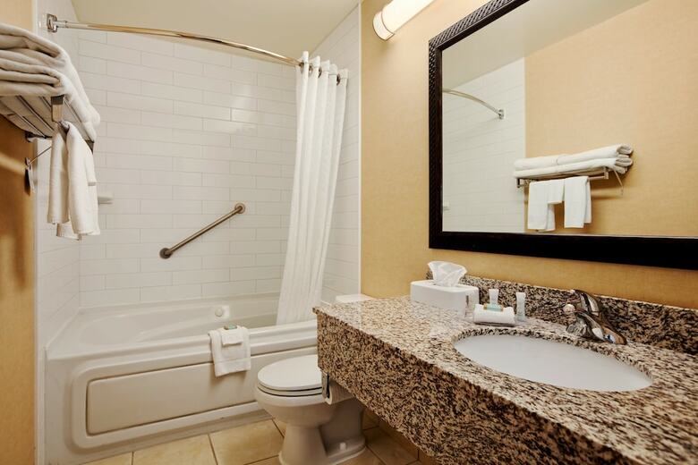 Hotel Travelodge By Wyndham Saskatoon