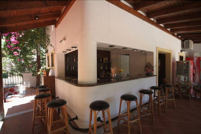 Aparthotel Rena Apartments