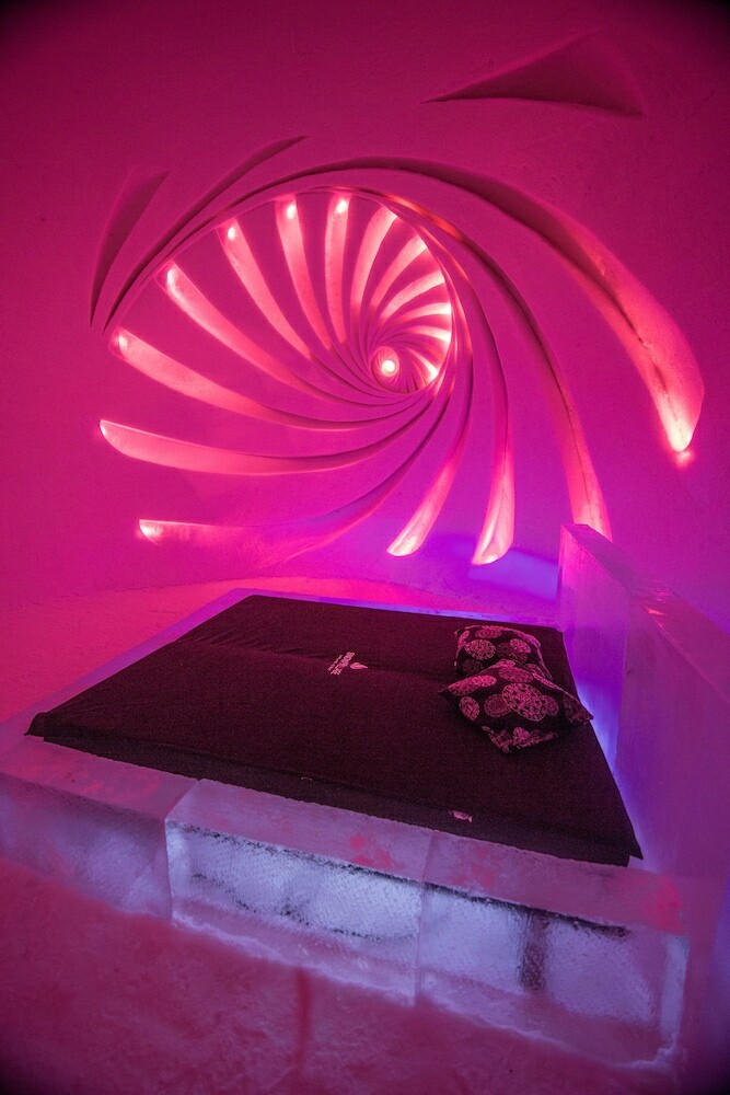 Lapland Hotel Snow Village