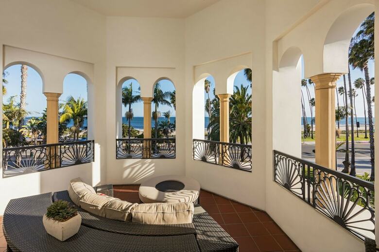 Hotel Santa Barbara Inn