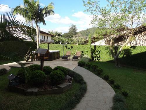 Hostal Dein Haus Pousada