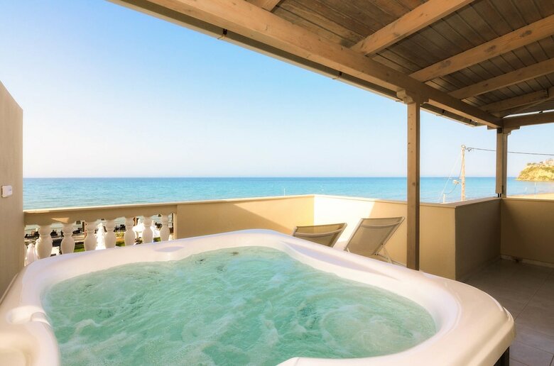 Hotel Iakinthos Tsilivi Beach