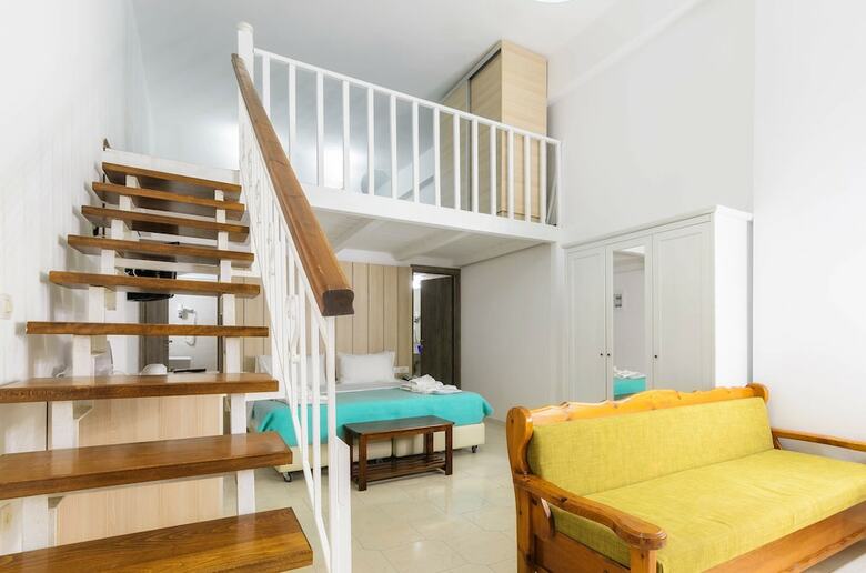 Hotel Iakinthos Tsilivi Beach
