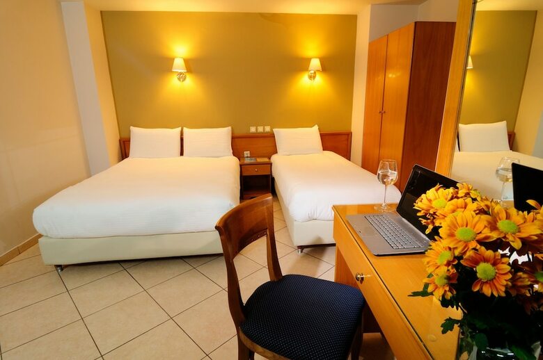 Morfeas Hotel
