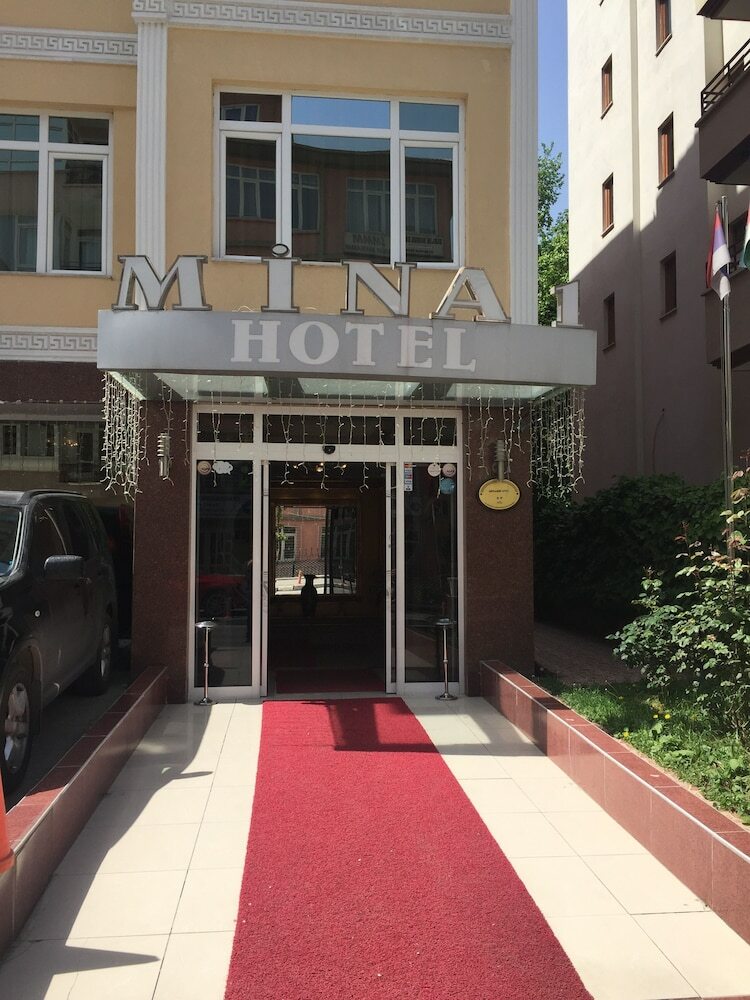 Mina 1 Hotel
