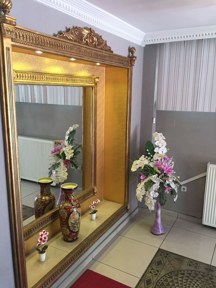Mina 1 Hotel