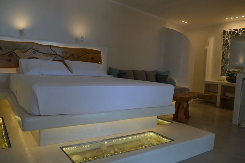 Hotel Flaskos Suites