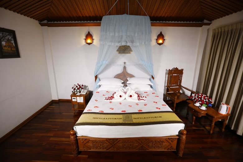Royal Kaytumadi Hotel