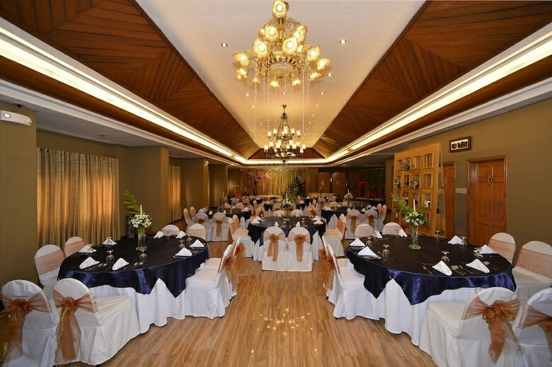 Golden Pine Hotel