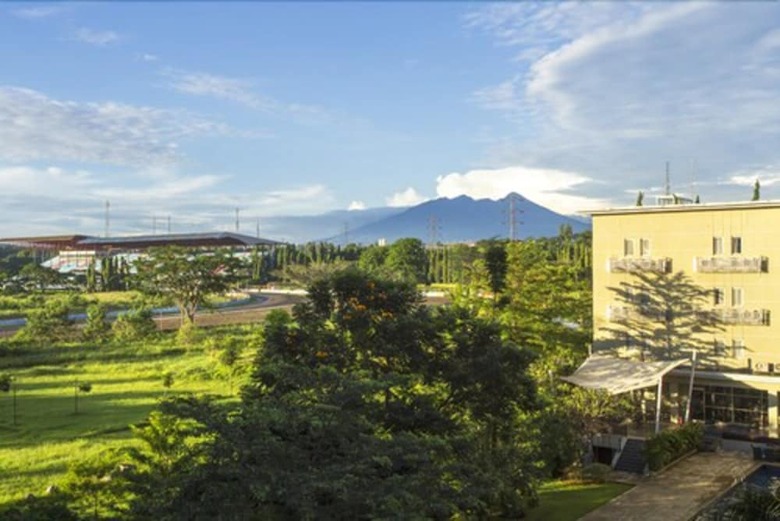 Lorin Sentul Hotel