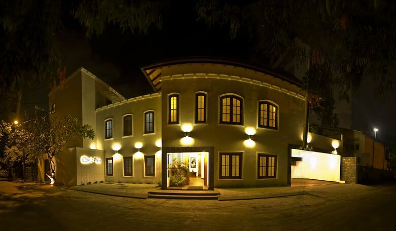 Hotel Ellen's Place