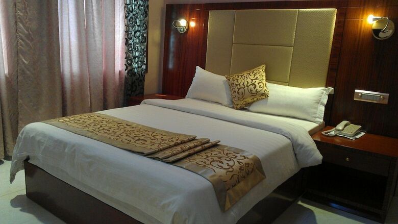 Sun Beach Hotel