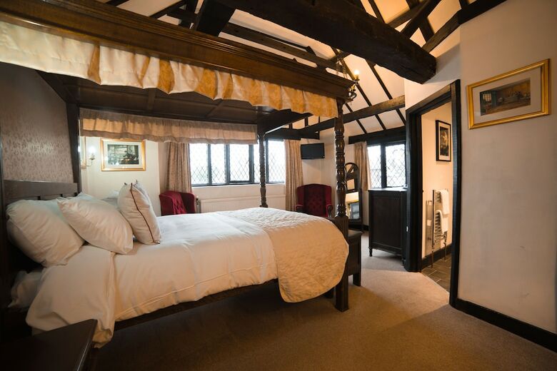 Hotel The Mermaid Inn