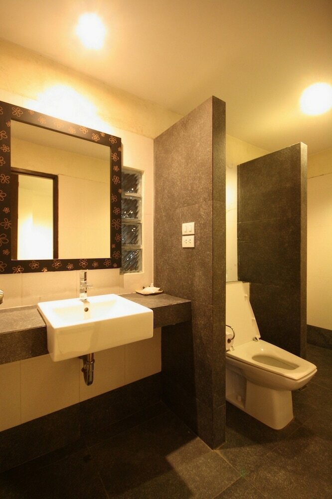Baan Bandalay Hotel