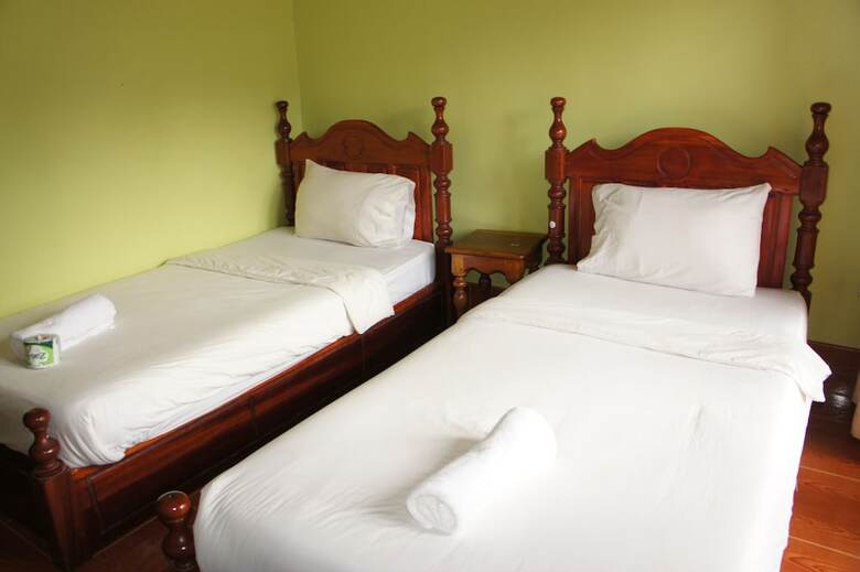 Hotel Popular View Guesthouse