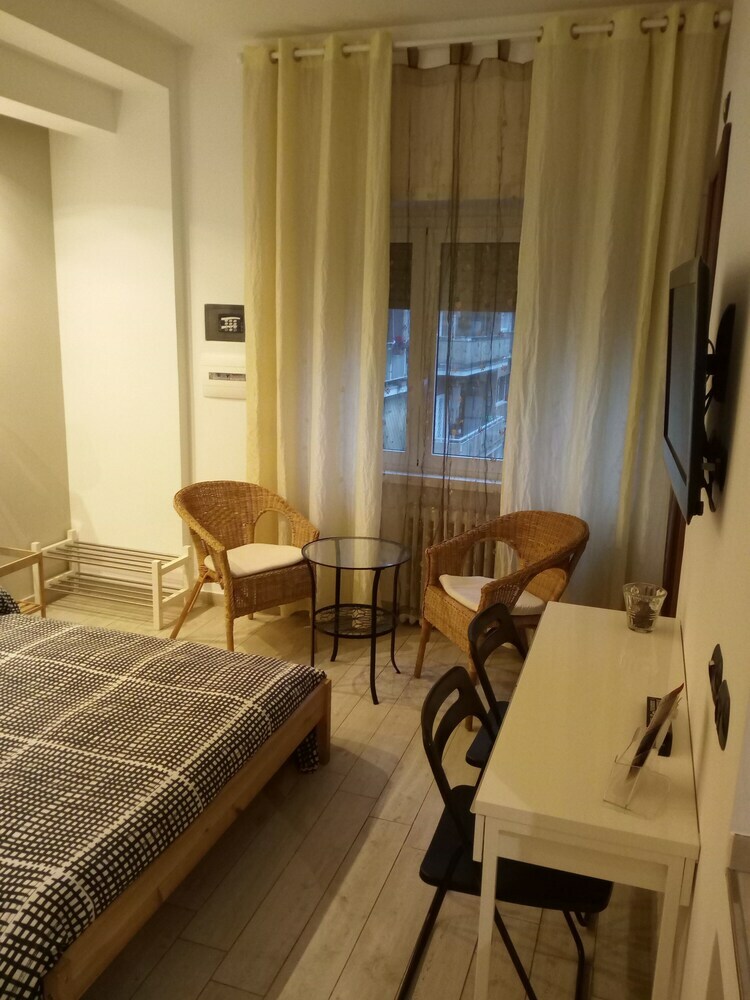 Hotel Vatican Point Break