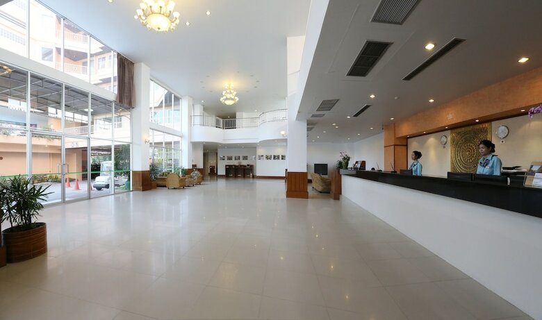 Aparthotel J-town Serviced Apartments