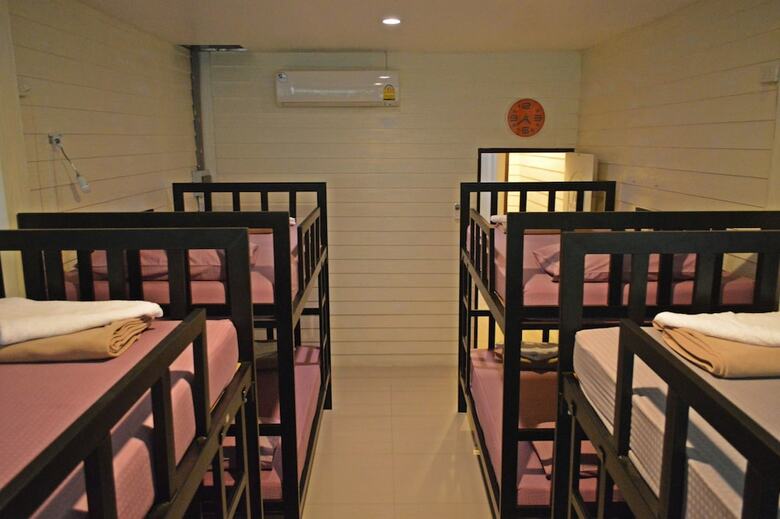 Hostal Jade's House