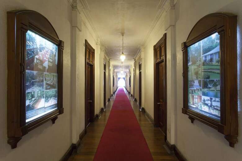 Queen's Hotel