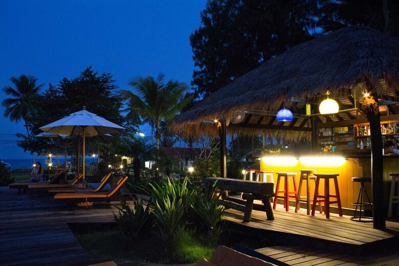 Nana Beach Hotel