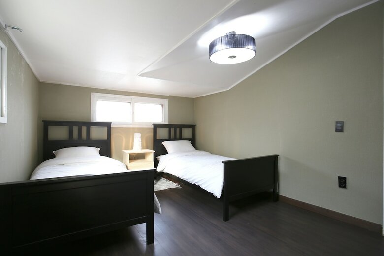 Hostal Dreamers Guesthouse - Hostel