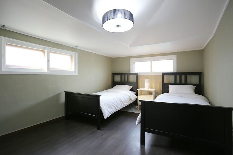 Hostal Dreamers Guesthouse - Hostel