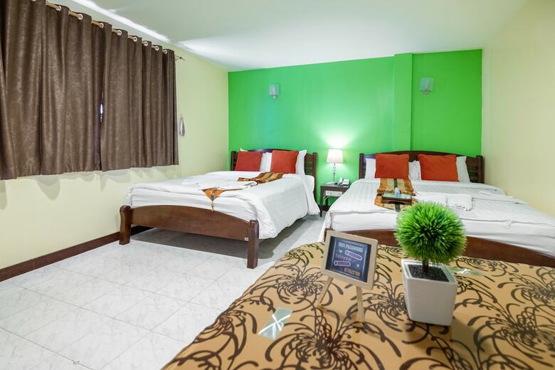 Talay Sai Hotel @ Thung Wua Laen
