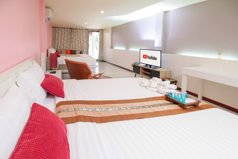 Talay Sai Hotel @ Thung Wua Laen