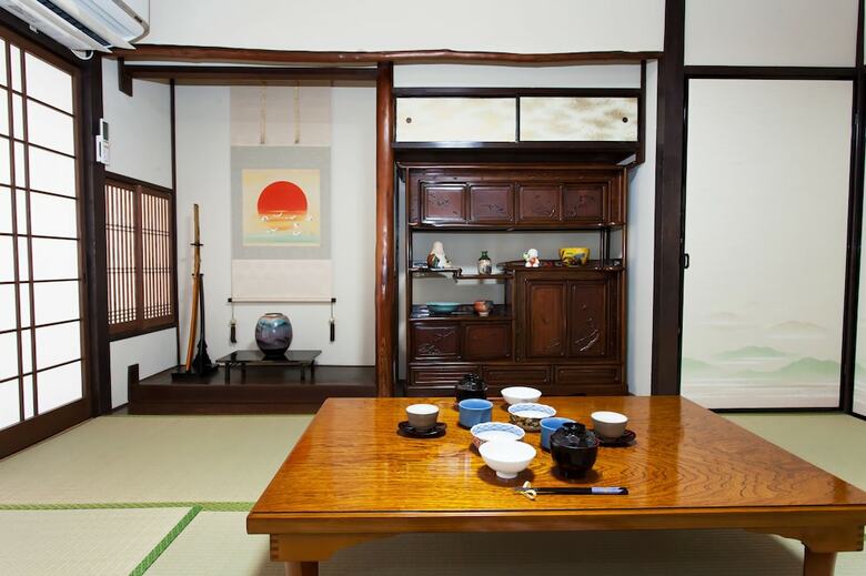 Apartamentos Kujo Stays