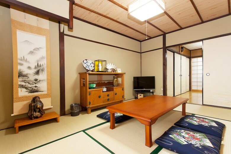 Apartamentos Kujo Stays