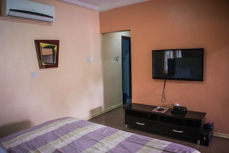 Aeroville Apartments